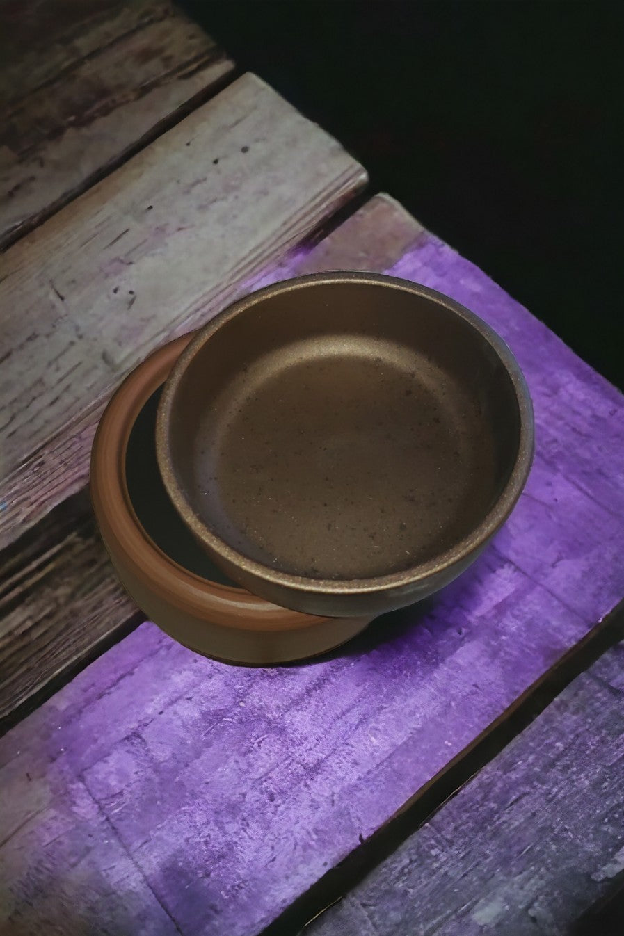 Immaculate Pewter Wax Warmer